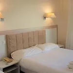 Le Dauphin Hotel 3*