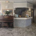 Hotel Le Dauphin