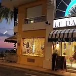 Le Dauphin 3* Menton