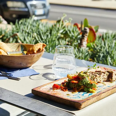 Le Dauphin Hotel Mentone