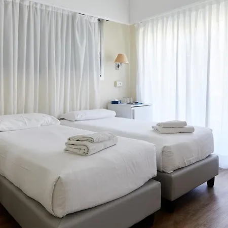 Le Dauphin Hotel