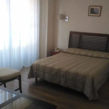 Hotel Le Dauphin Mentone