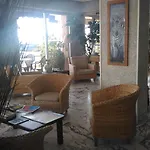 Le Dauphin 3*