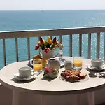 Le Dauphin 3* Menton