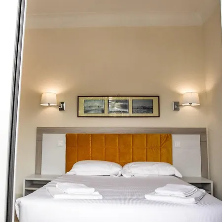 Otel Le Dauphin