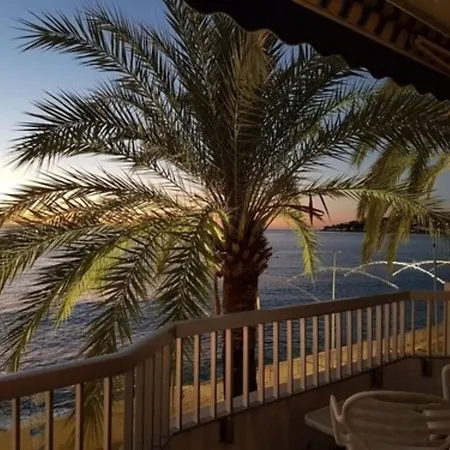 Le Dauphin 3* Mentona