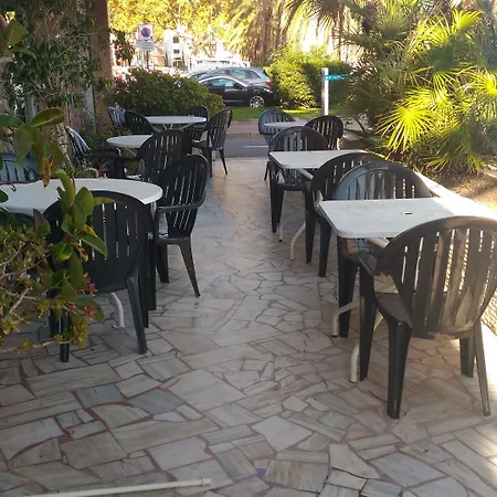 Le Dauphin Otel Menton