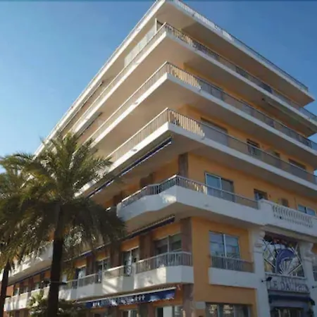 Le Dauphin 3* Mentona