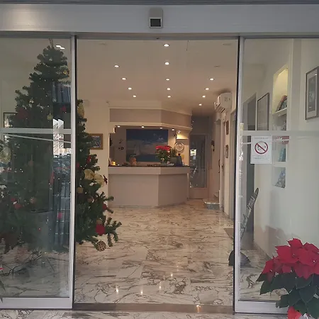 Le Dauphin Hotel