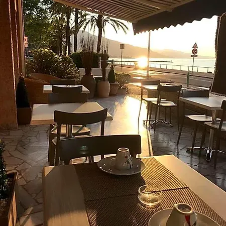 Le Dauphin Hotel