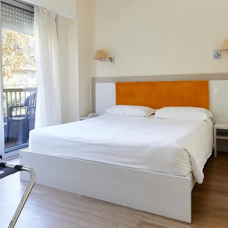 Le Dauphin Otel Menton