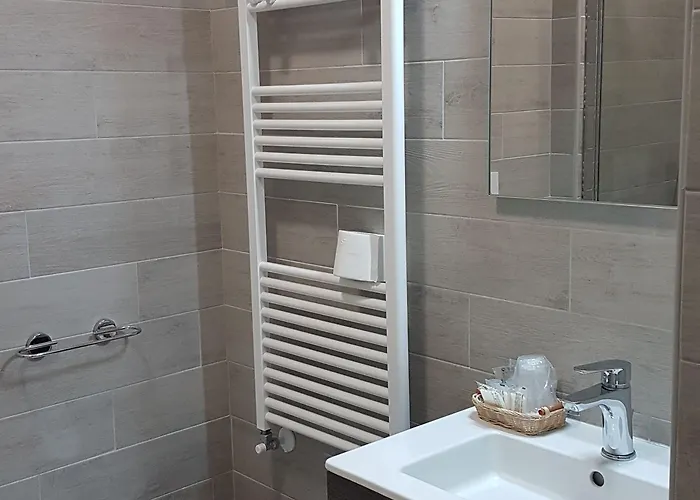 Le Dauphin 3* Mentone