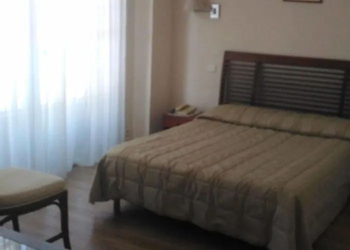 Hotel Le Dauphin Mentone