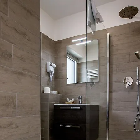 Le Dauphin Hotel Menton