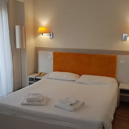 Hotel Le Dauphin 3*